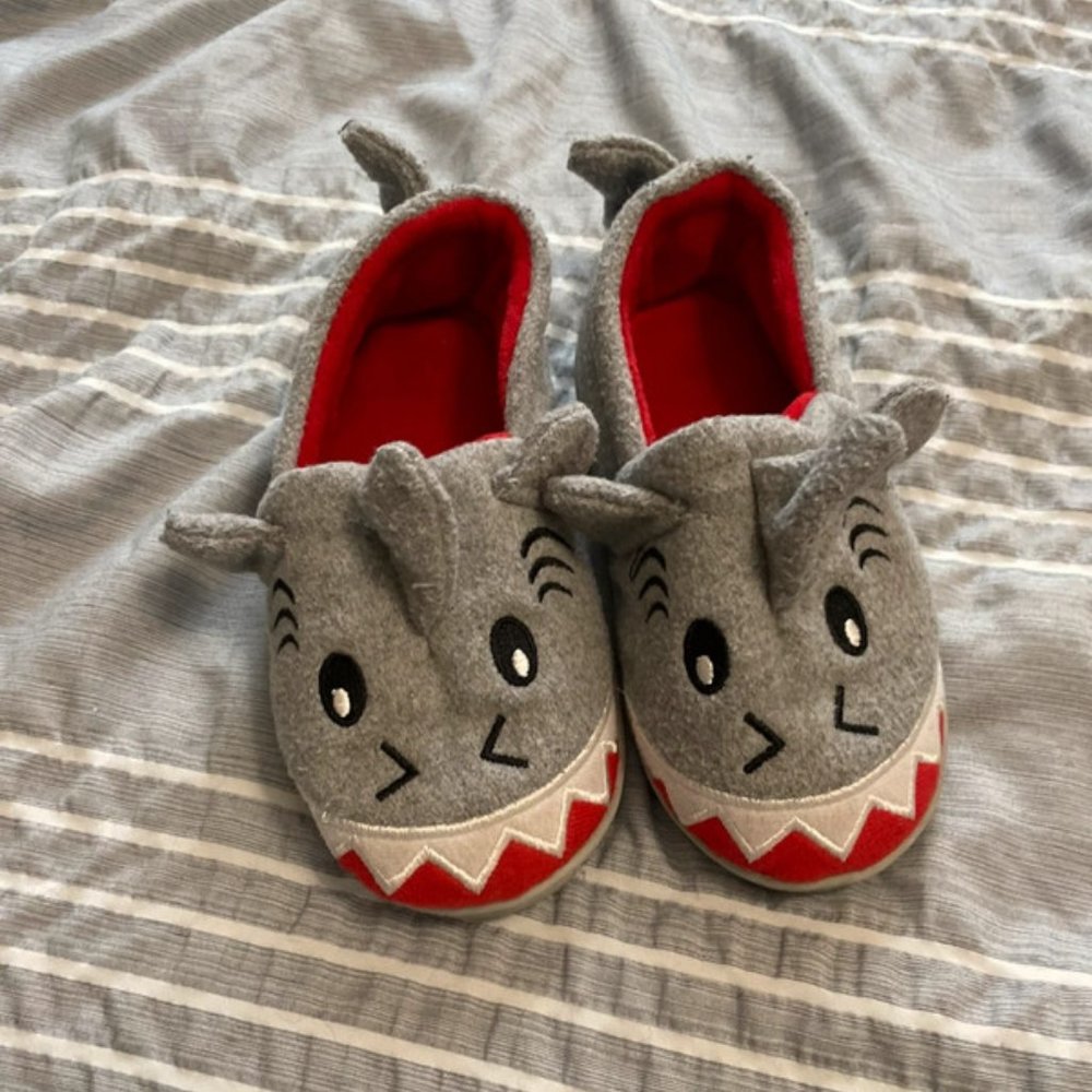 Toddler slippers
